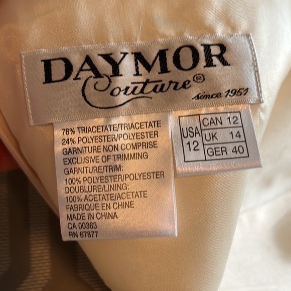 Daymore Couture. Size 12 Evening Gown / Wedding Dress. - Picture 7 of 8